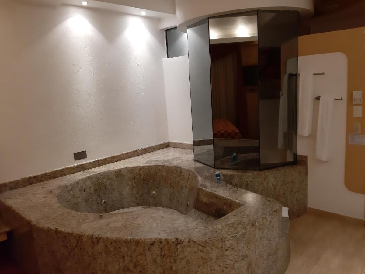 Auto Hotel Legaria Meksika Dış mekan fotoğraf