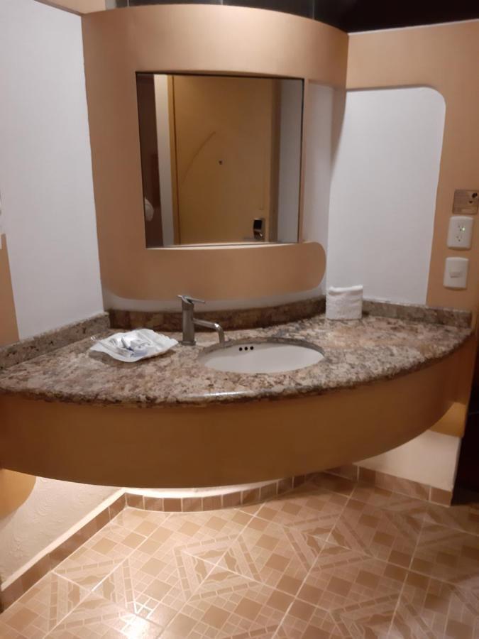 Auto Hotel Legaria Meksika Dış mekan fotoğraf