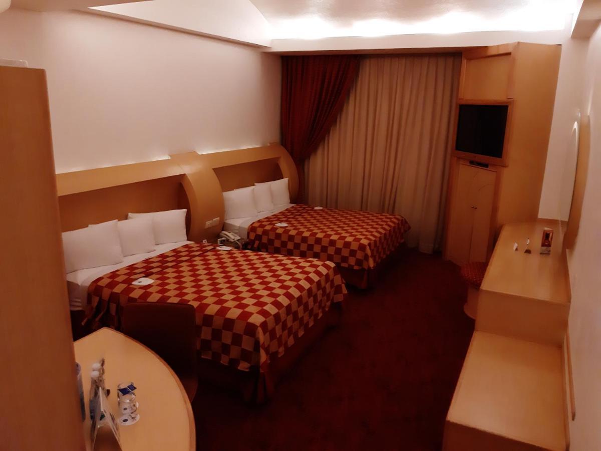 Auto Hotel Legaria Meksika Dış mekan fotoğraf