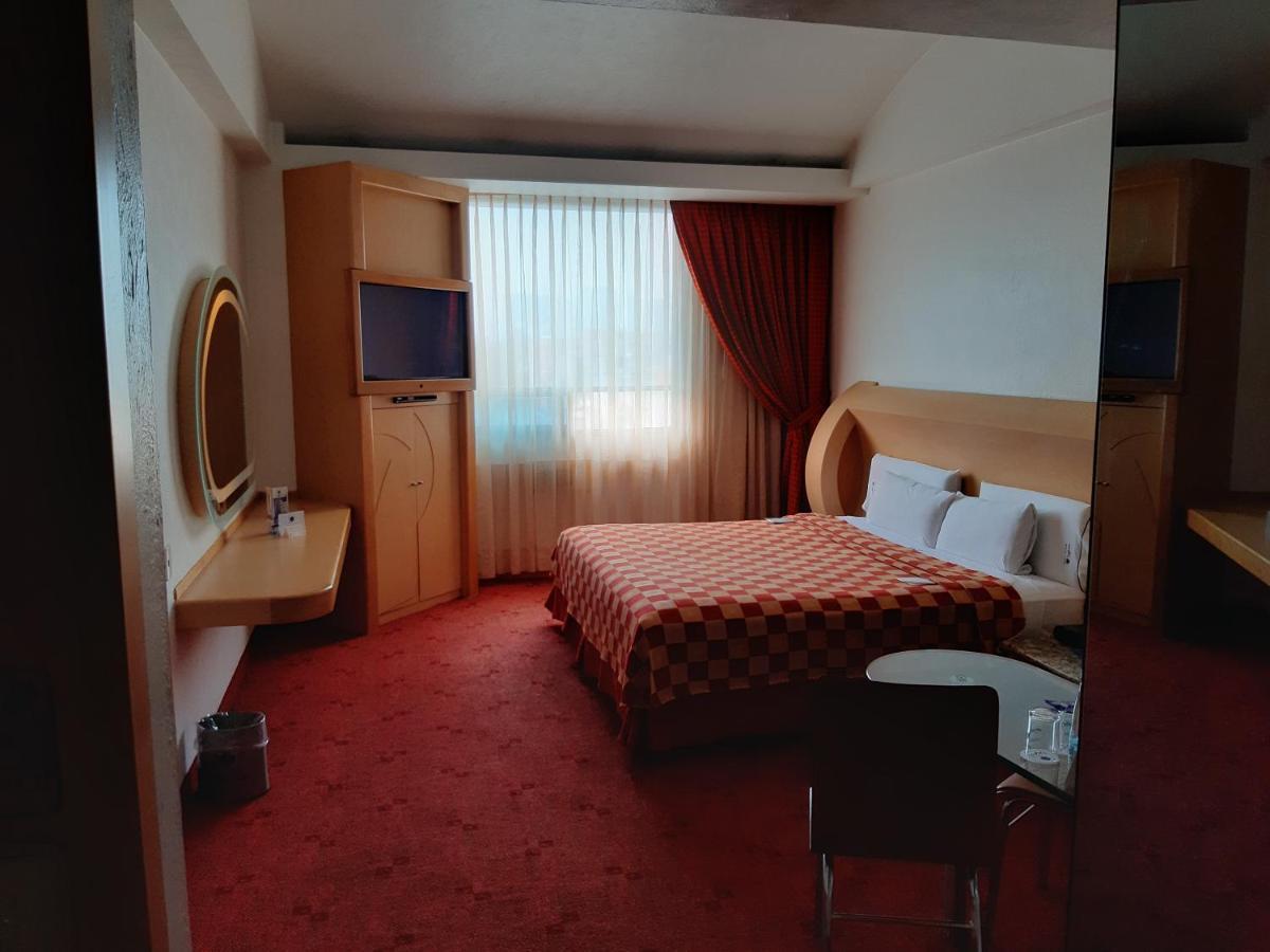 Auto Hotel Legaria Meksika Dış mekan fotoğraf