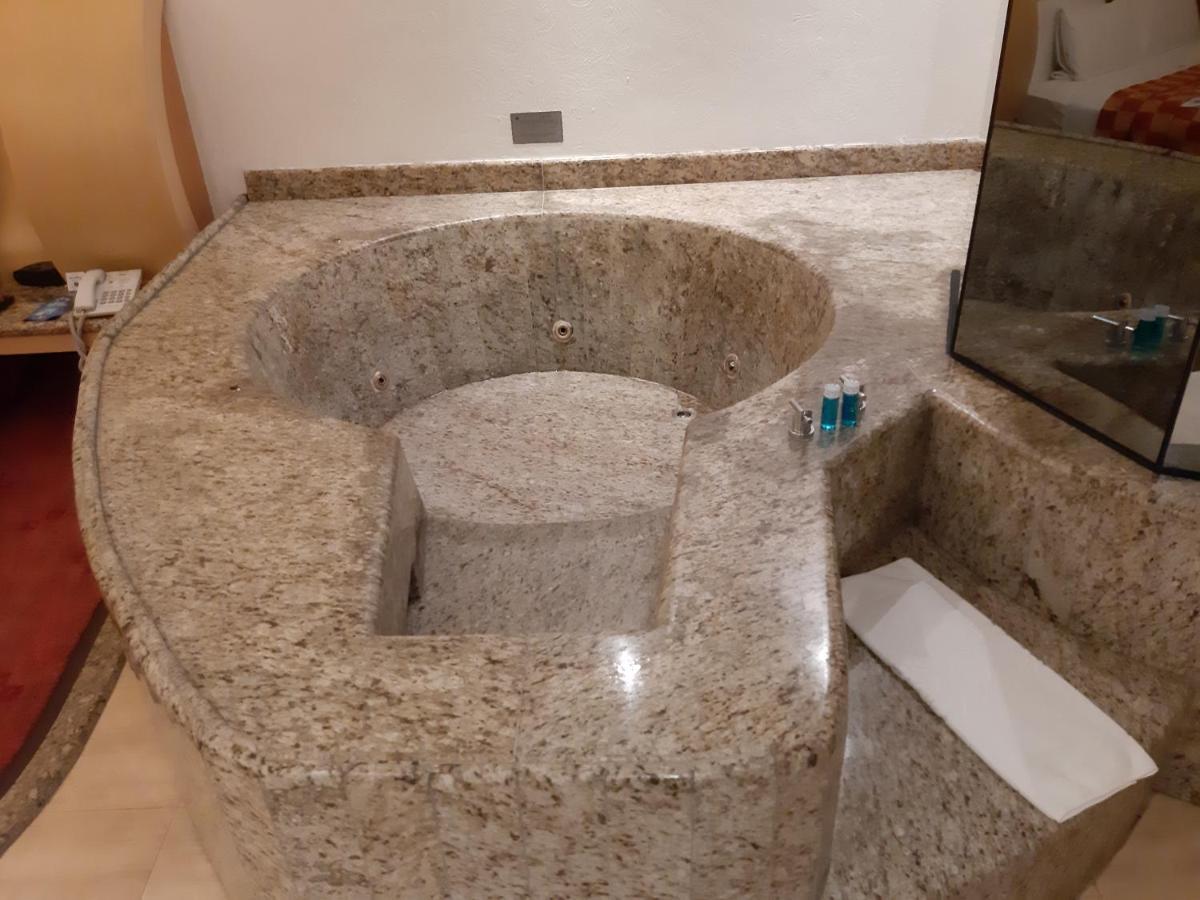 Auto Hotel Legaria Meksika Dış mekan fotoğraf