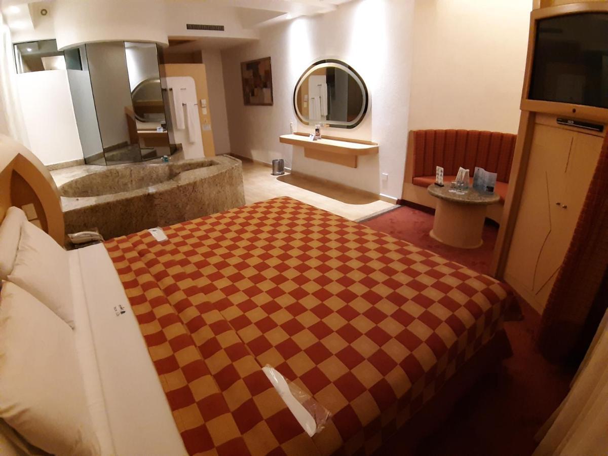 Auto Hotel Legaria Meksika Dış mekan fotoğraf