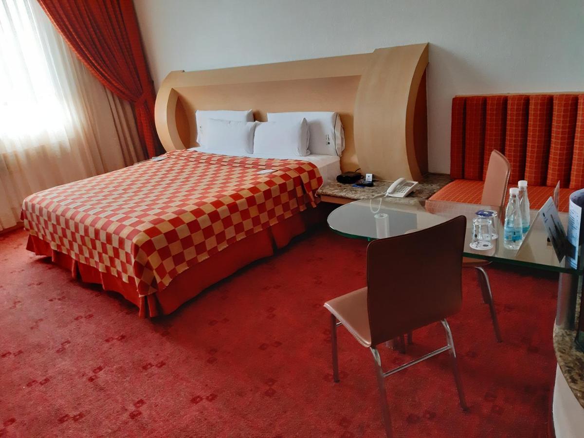 Auto Hotel Legaria Meksika Dış mekan fotoğraf