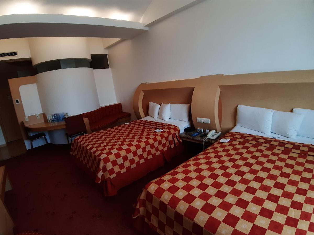 Auto Hotel Legaria Meksika Dış mekan fotoğraf