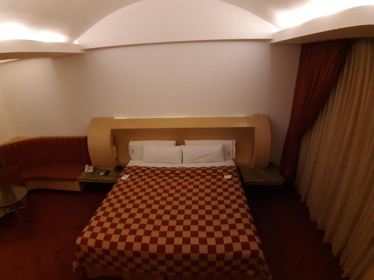 Auto Hotel Legaria Meksika Dış mekan fotoğraf