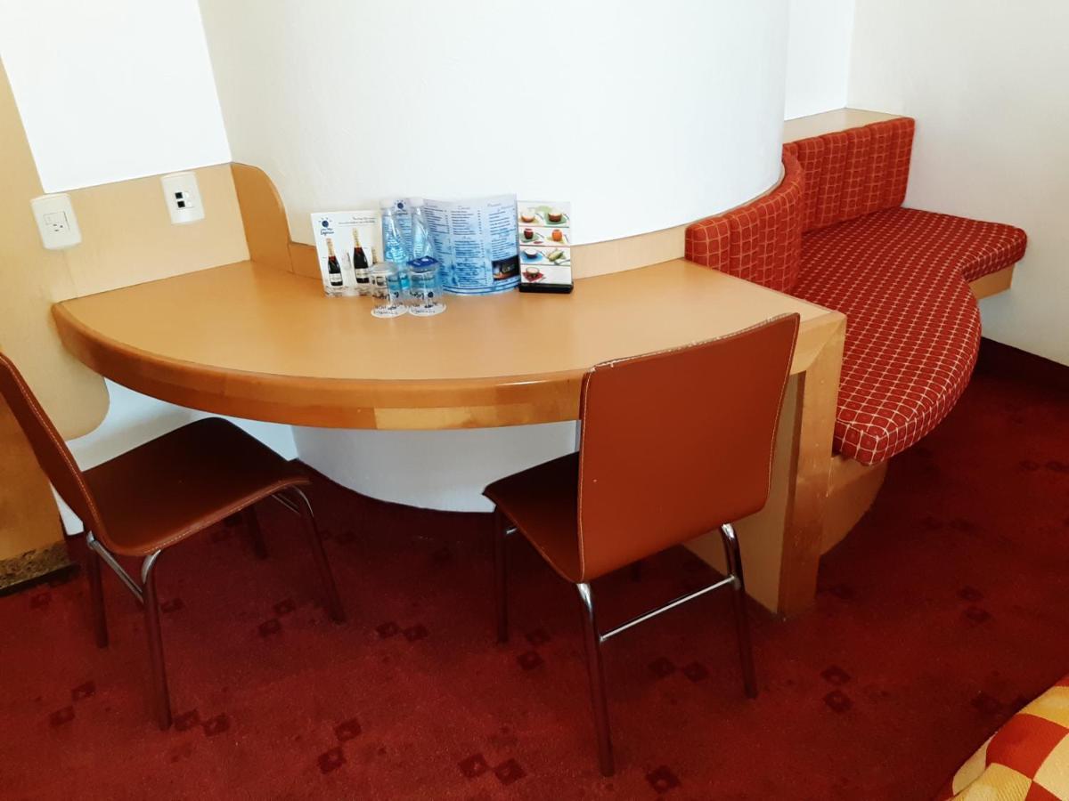 Auto Hotel Legaria Meksika Dış mekan fotoğraf