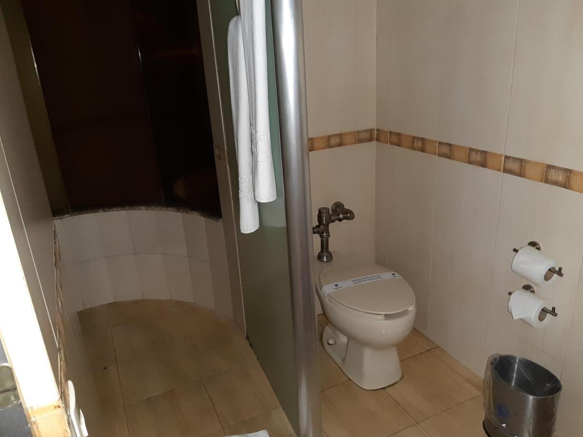 Auto Hotel Legaria Meksika Dış mekan fotoğraf